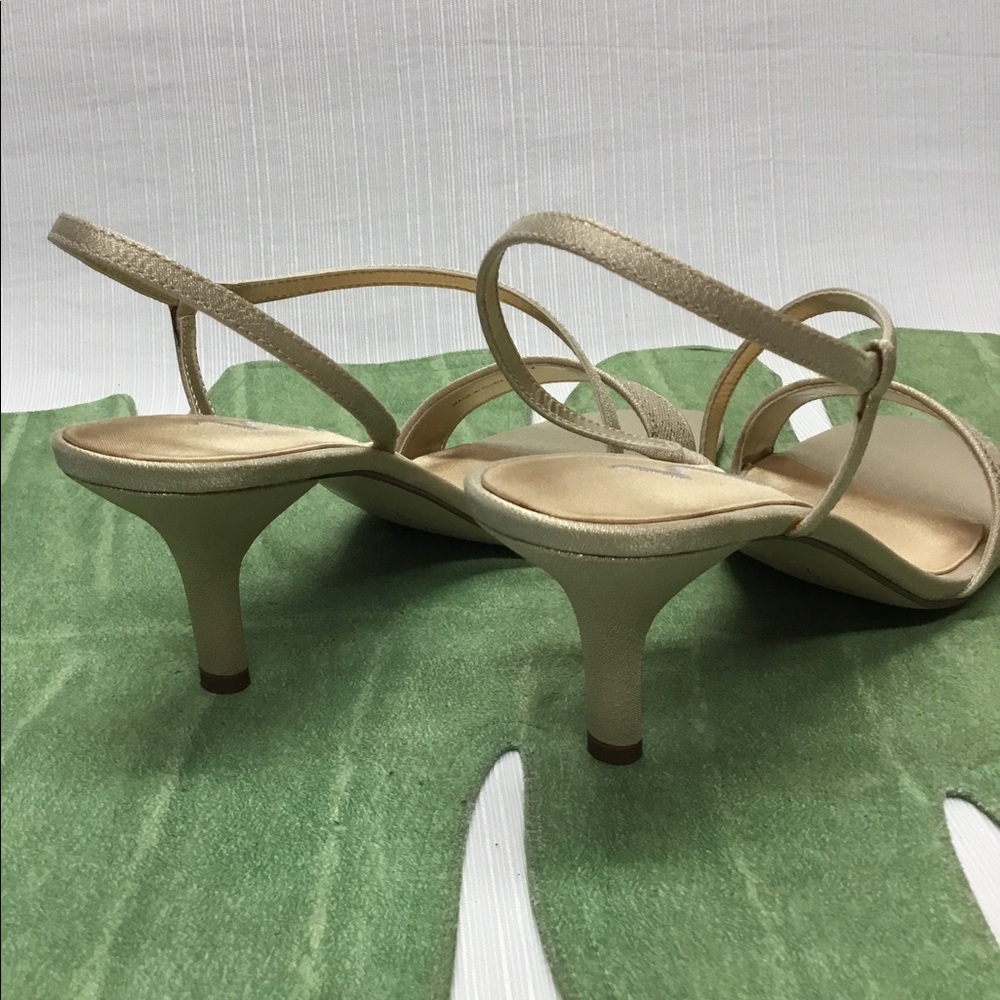 Nina New Gorgeous Gold Heels - Picture 7 of 9